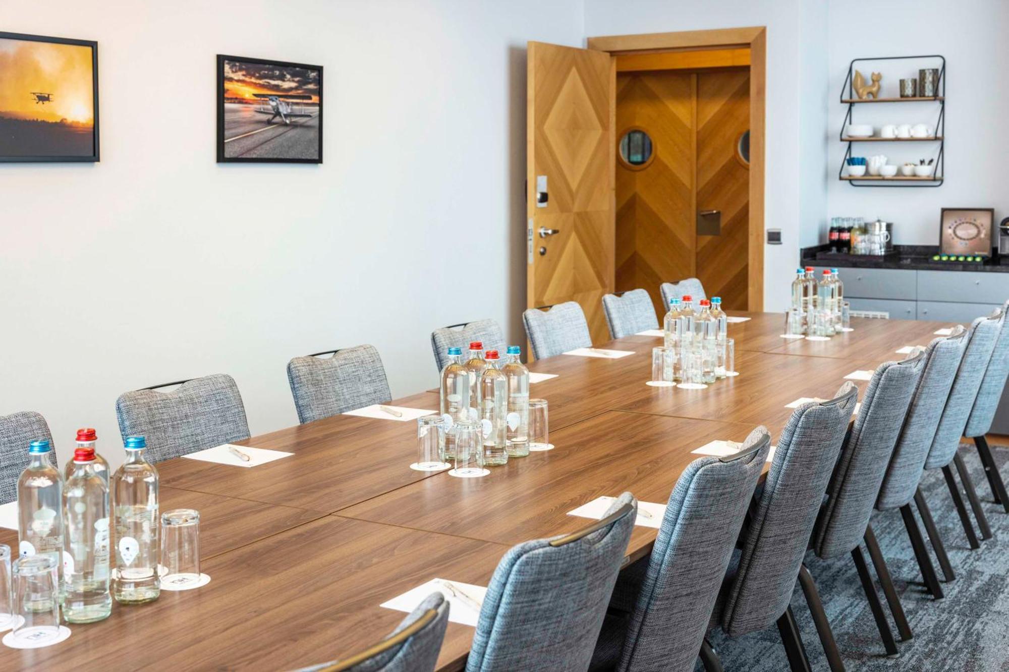 Nh Brussels Airport Hotel 4*
