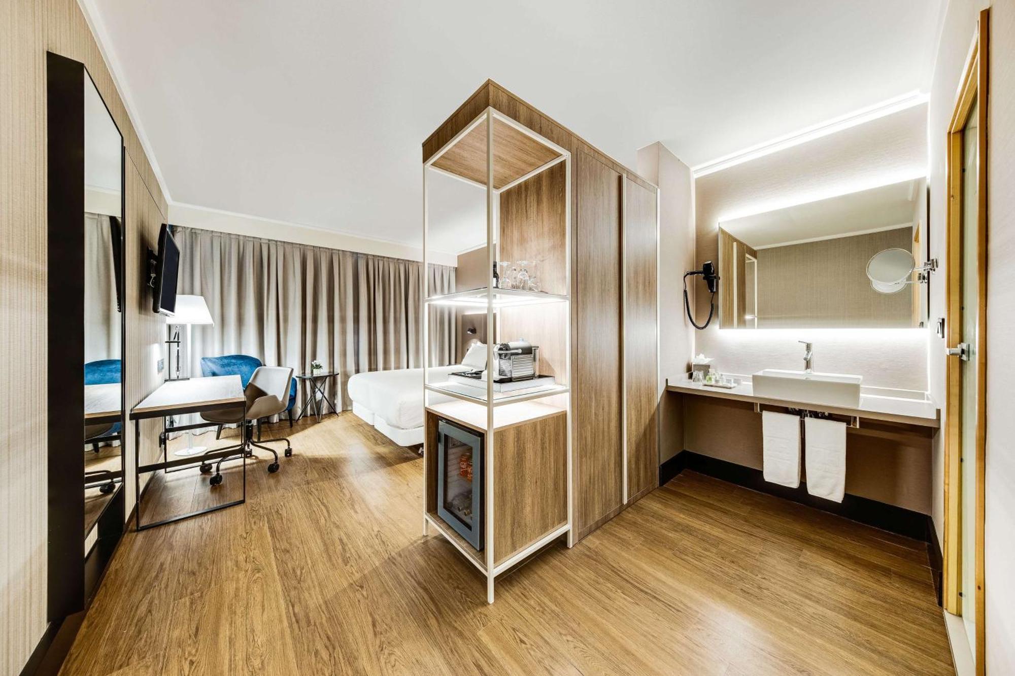 Nh Brussels Airport Hotel 4*