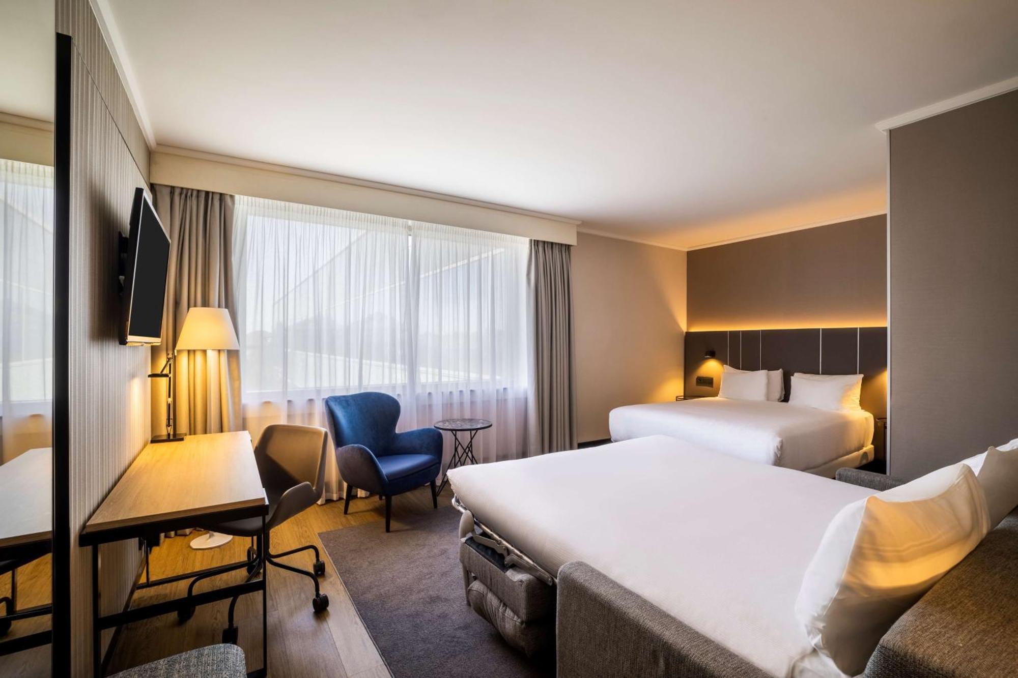Nh Brussels Airport 4*