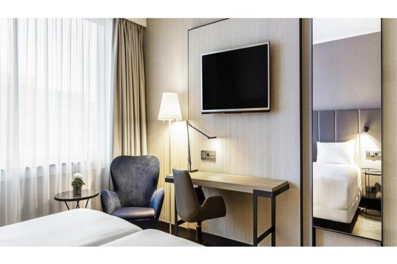 Nh Brussels Airport Hotel 4*